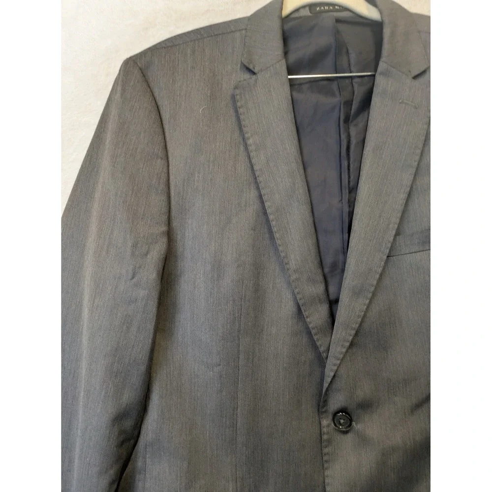 Zara Man Blazer‎ Men's 42 Gray Two Button Notch Lapel Slim Fit Professional
